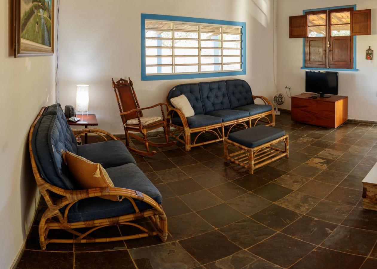 Fazenda Com Piscina E Churrasqueira Br-135 Proximo Curvelo Corinto E Morro Da Garca מראה חיצוני תמונה